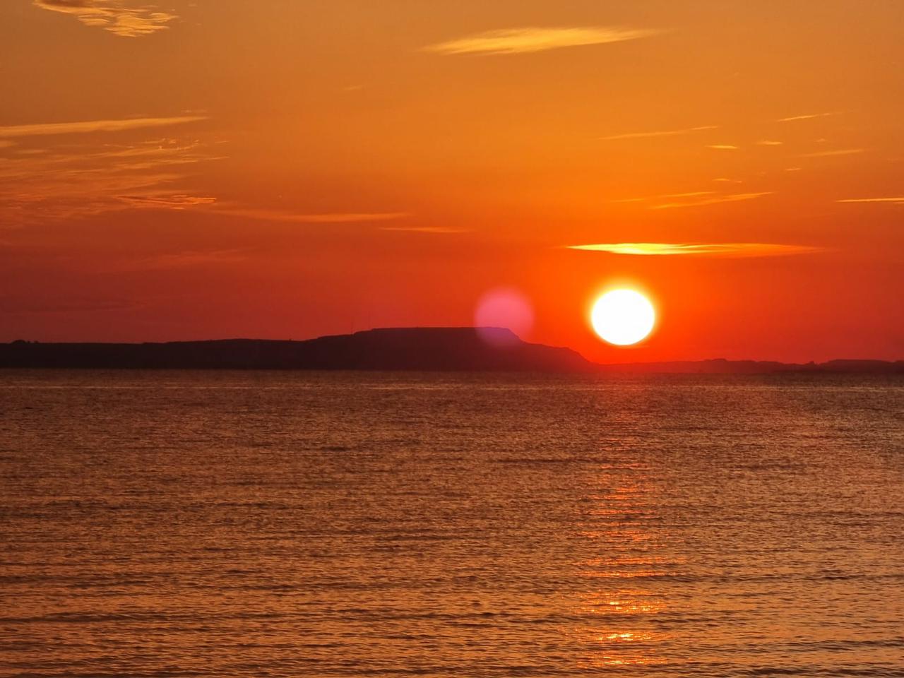 море
